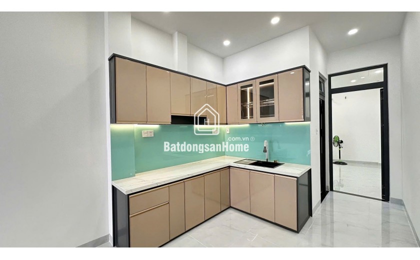 Cần bán: Nhà 3 tầng mới 100%, 4PN, sổ hồng hoàn công — Hẻm 24 Lương Định Của.cách biển 3.5km